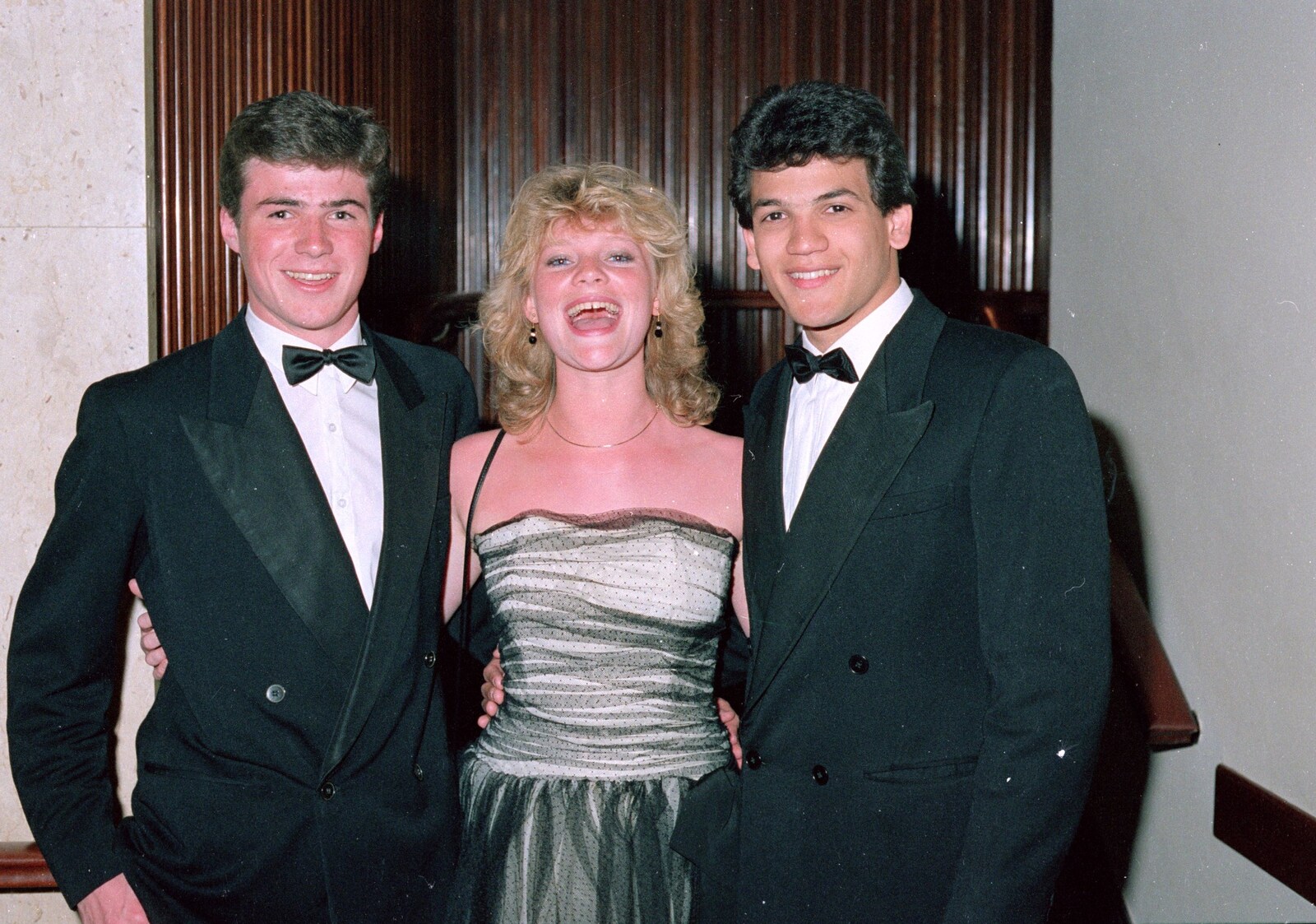 A Goldie Hawn-a-like from Uni: PPSU May Ball, The Guildhall, Plymouth - 4th May 1987