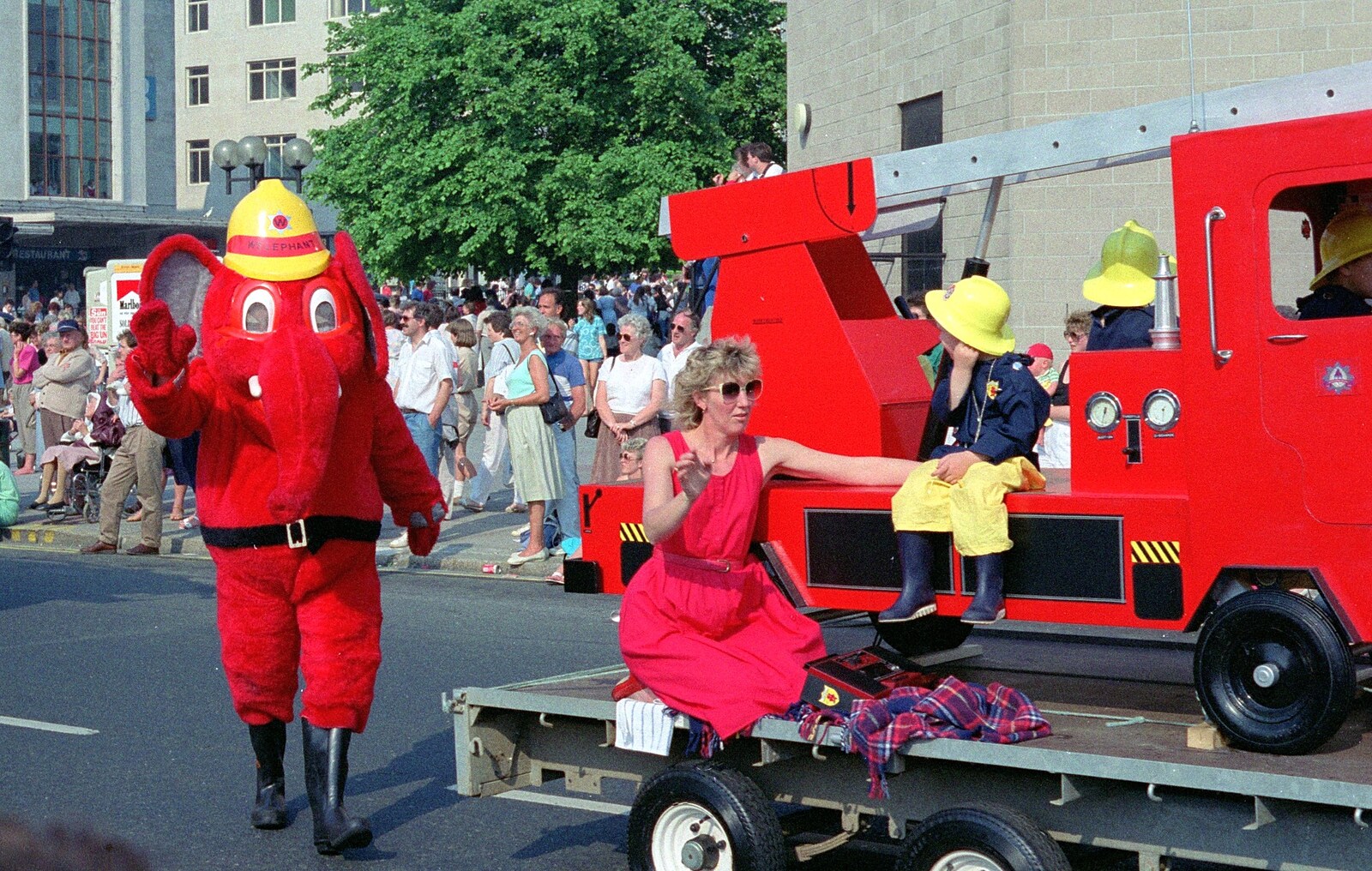 The Fire Service 'Wellephant' from Chantal and Andy's Wedding, and the Lord Mayor's Parade, Plymouth - 20th May 1987