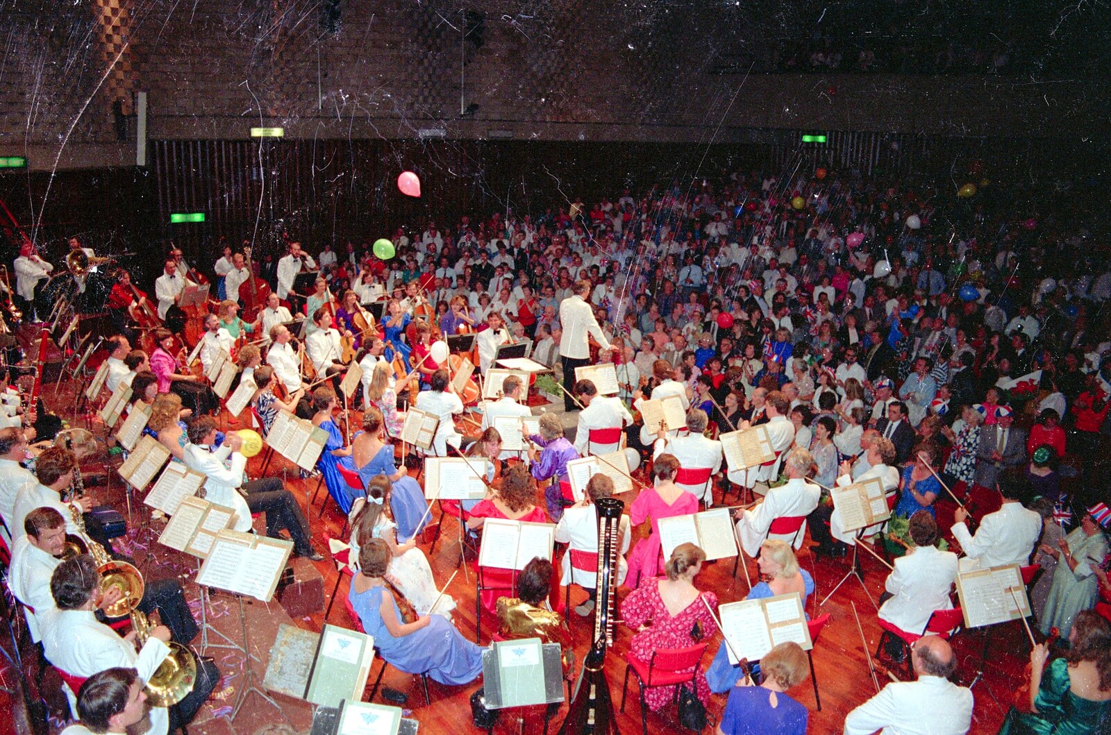 The BSO does a 'last night' from A Trip to Bracken Way, Walkford, Dorset - 8th September 1987