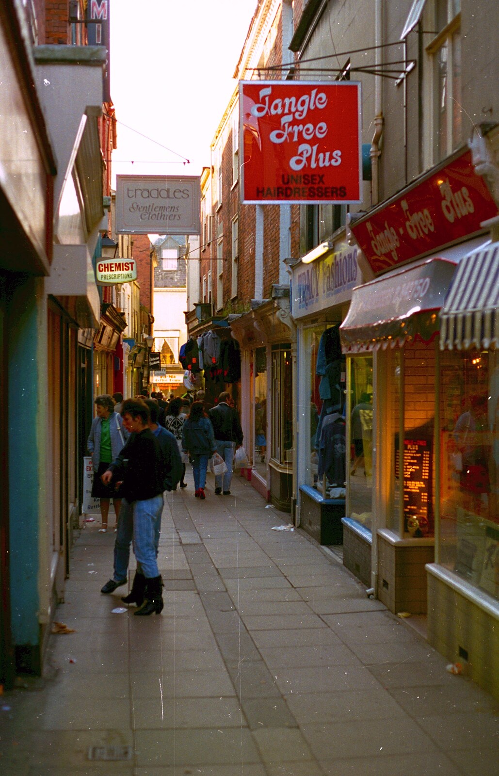 The Lanes in Great Yarmouth from From Waterloo Station to Great Yarmouth, London and Norfolk - 20th September 1987