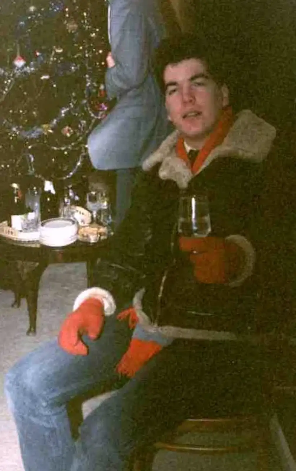 Jon the Hair, with red gloves on, from Hamish's 21st and Christmas, New Milton and Bransgore - 25th December 1987