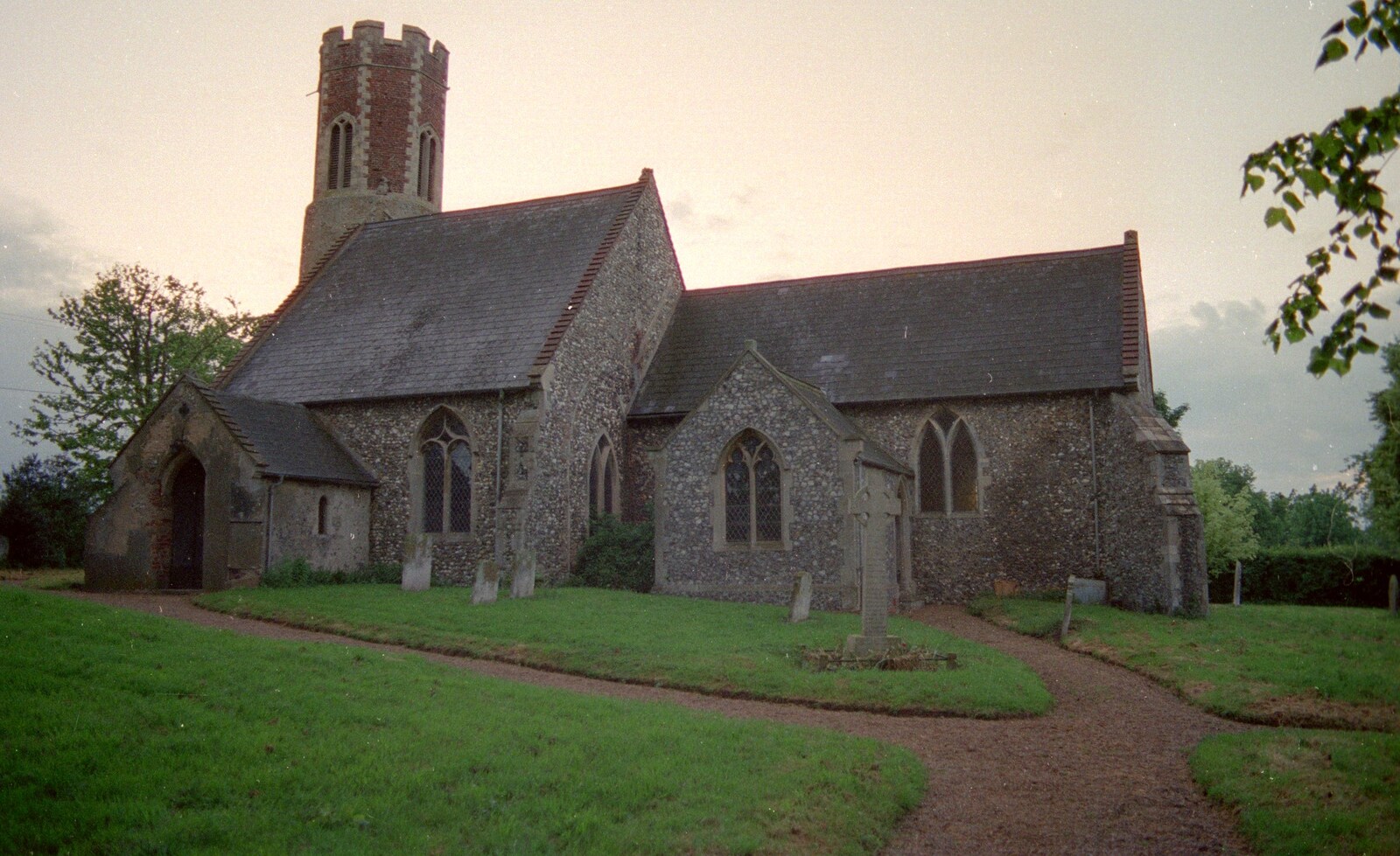 Sewell's Cottage Garden Telly, Red House, Norfolk - 14th May 1988: The church of St. Peter in Brampton, Norfolk