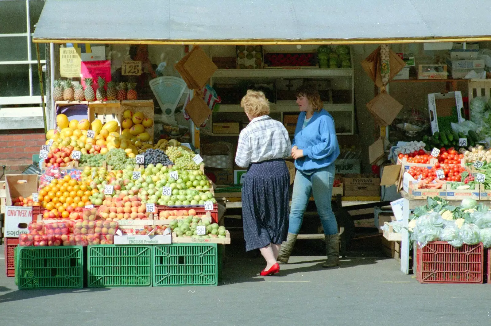 The fruit stall on Aylsham Market, from Soman-Wherry and a Drumkit, Norwich and Red House, Norfolk - 22nd July 1988