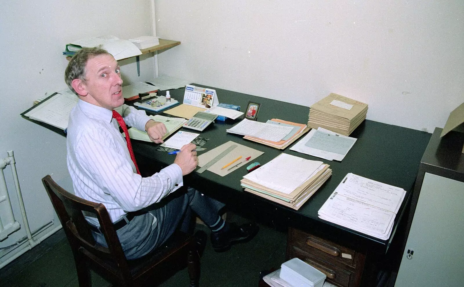 'Check it out' Baz does a spot of estimating, from Nosher Leaves Soman-Wherry Press, Norwich - 3rd August 1988