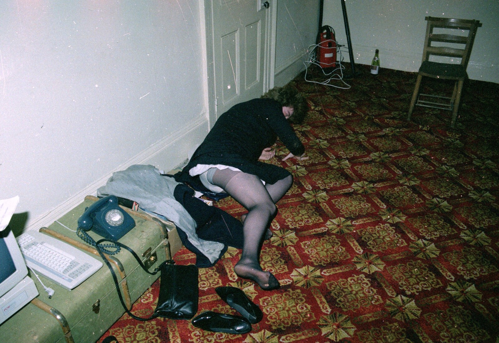 Kate collapses in a heap from Uni: Kate, A Lampshade and the Trees of Duloe, Plymouth and Cornwall - 2nd December 1988