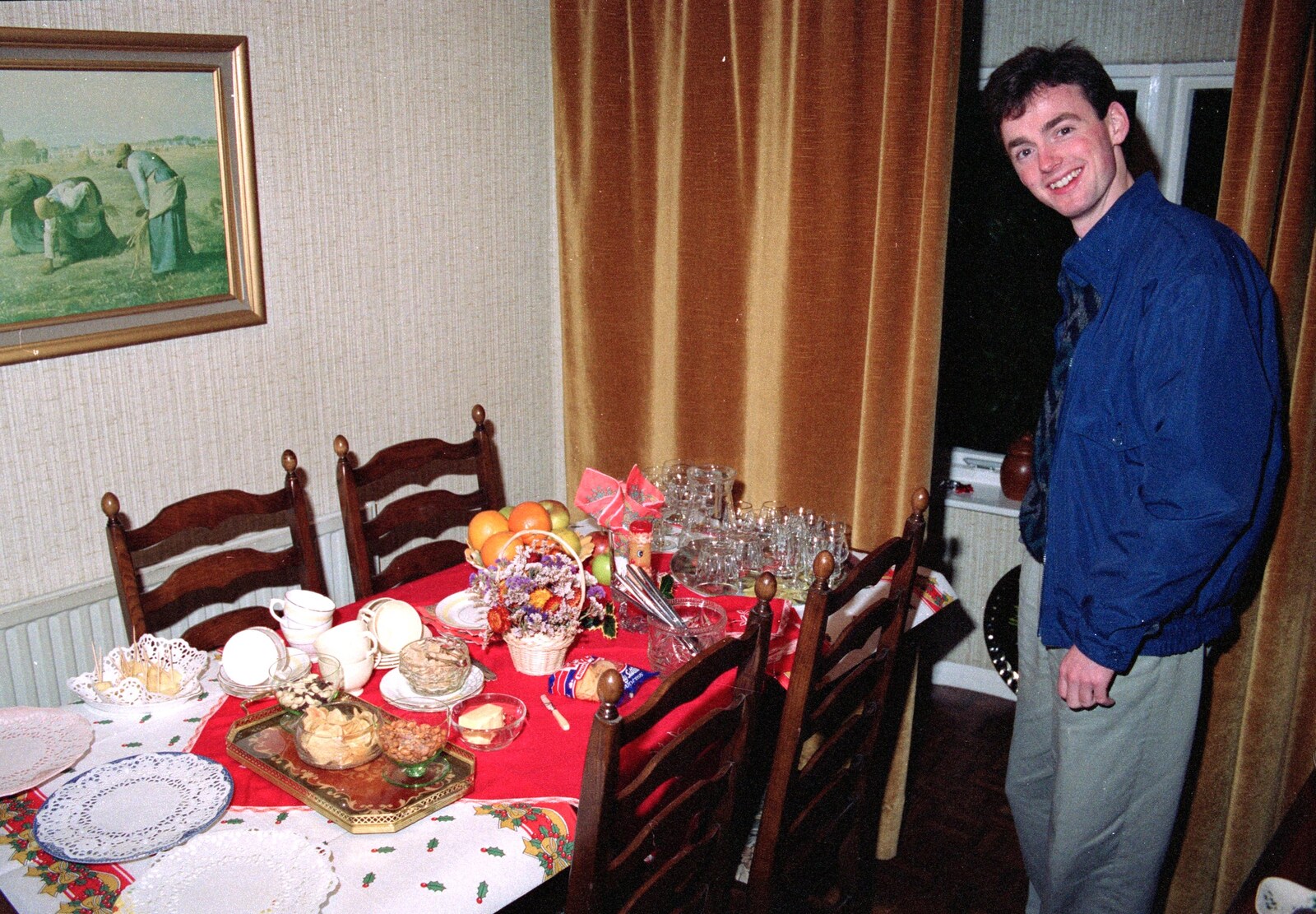John looks at his parents' Christmas table from Uni: A Dinner Party, Harbertonford and Buckfastleigh, Devon - 24th December 1988