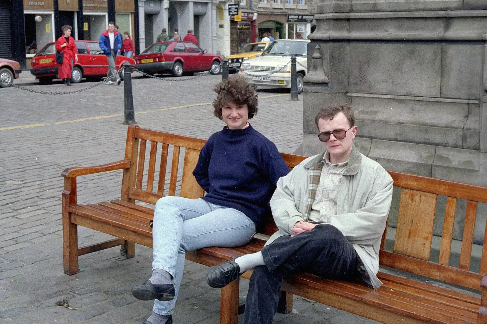 Angela and Hamish, from Uni: A Trip To Glasgow and Edinburgh, Scotland - 15th May 1989