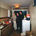 Uni: A Trip To Glasgow and Edinburgh, Scotland - 15th May 1989, Kitchen action