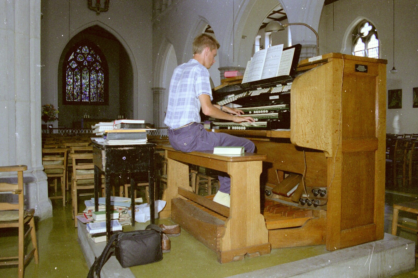 Uni: Country Clubs, On The Beach and Organs, Plymouth - 28th May 1989: Organ action in St. Peter's Church, Wyndham Square