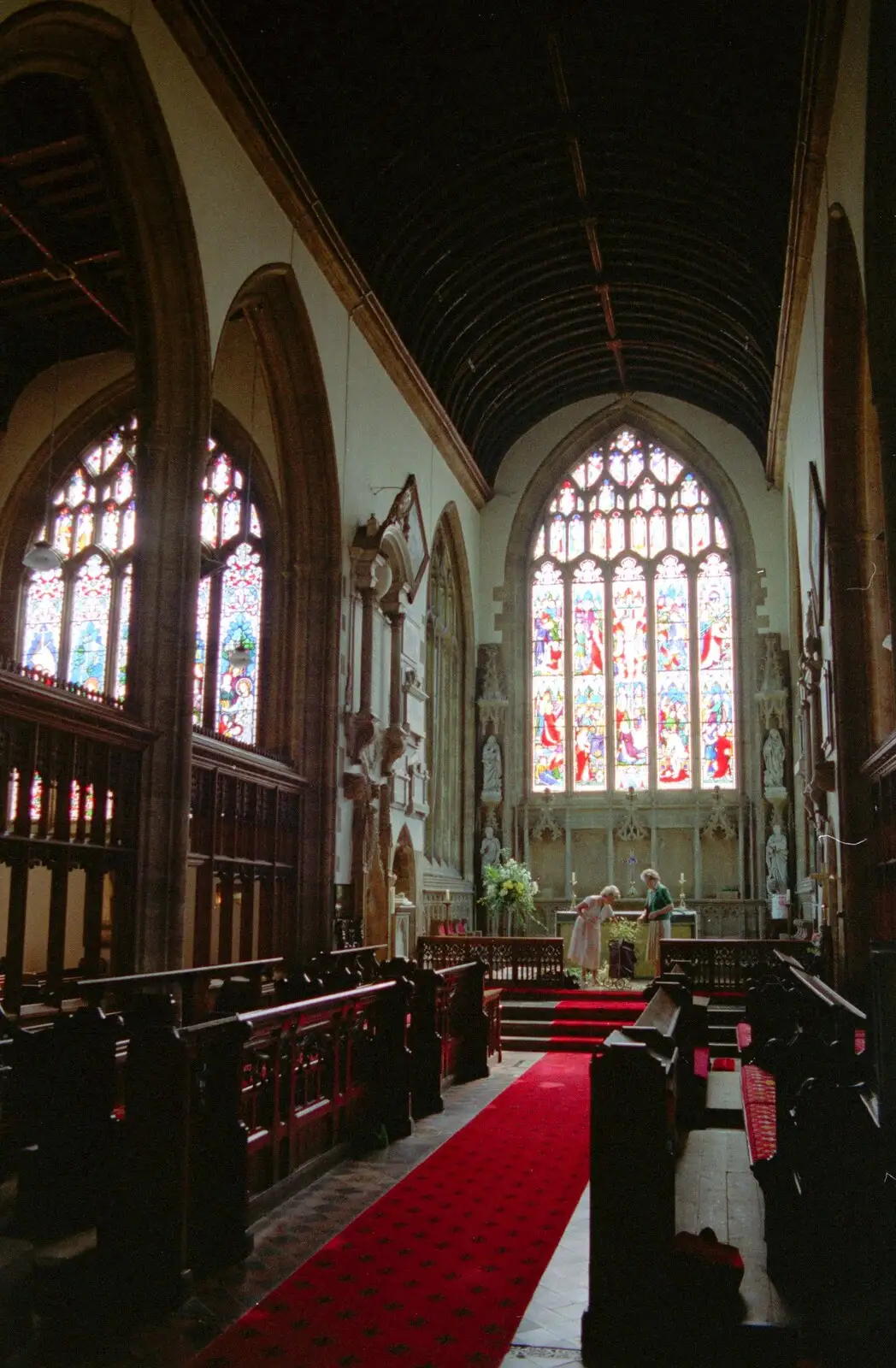 The nave of the church, from Uni: A Trip to Yeovil, Shaftesbury, and the Tamar Bridge - 28th May 1989