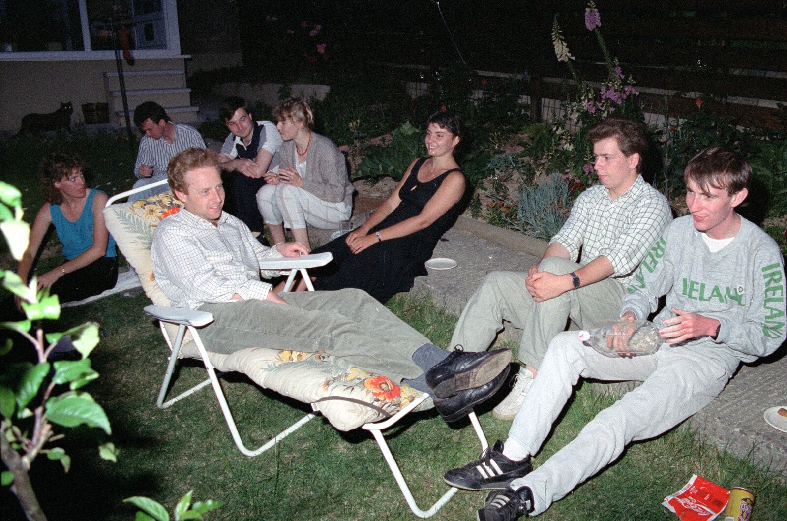 Andrew Moncreiff-Crosbie holds court from Uni: Riki's Barbeque and Dobbs' Jitsu, Plymouth, Devon - 2nd June 1989