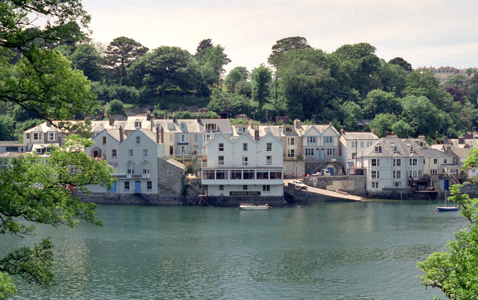The cute village of Fowey in Cornwall from Uni: An End-of-it-all Trip to Land's End, Cornwall - 13th June 1989
