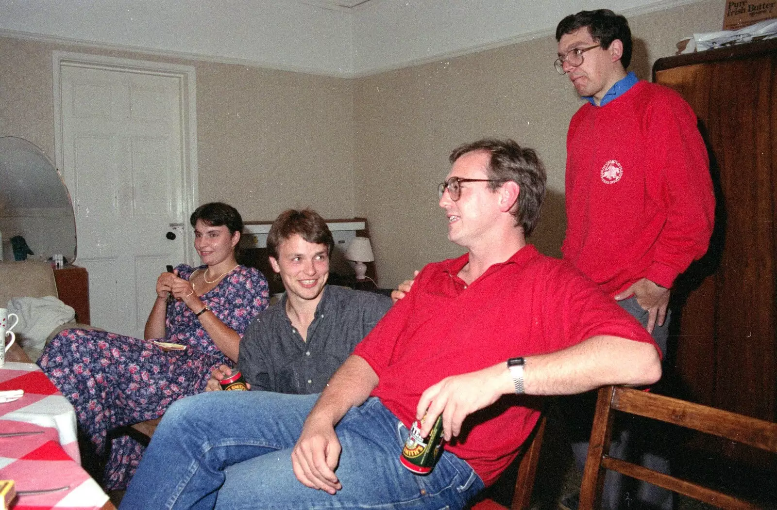 More discussions, from Uni: A Wyndham Square Economics Party, Stonehouse, Plymouth - 10th July 1989