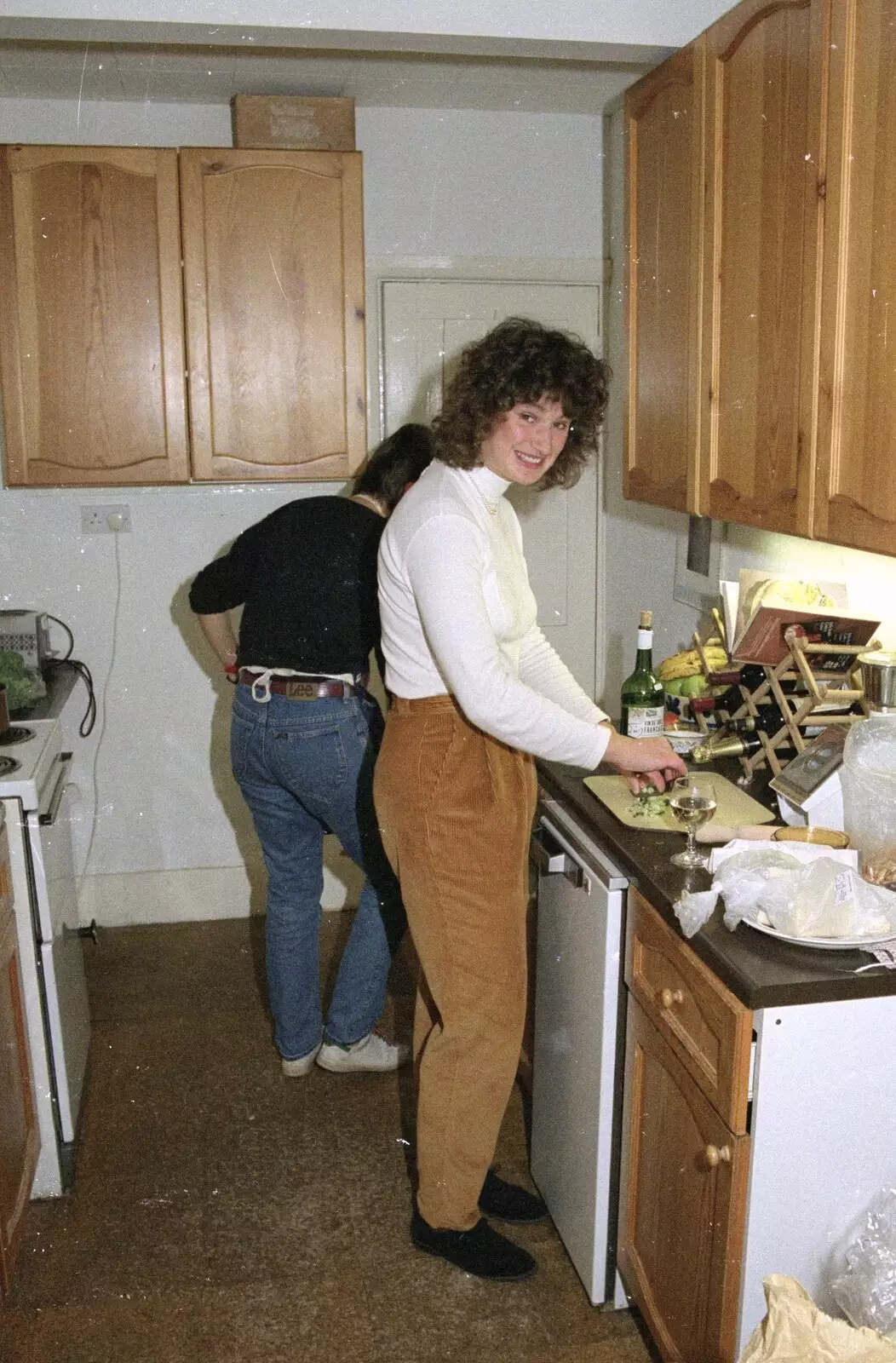 Angela helps prepare, from A Trip to Kenilworth, Warwickshire - 21st September 1989