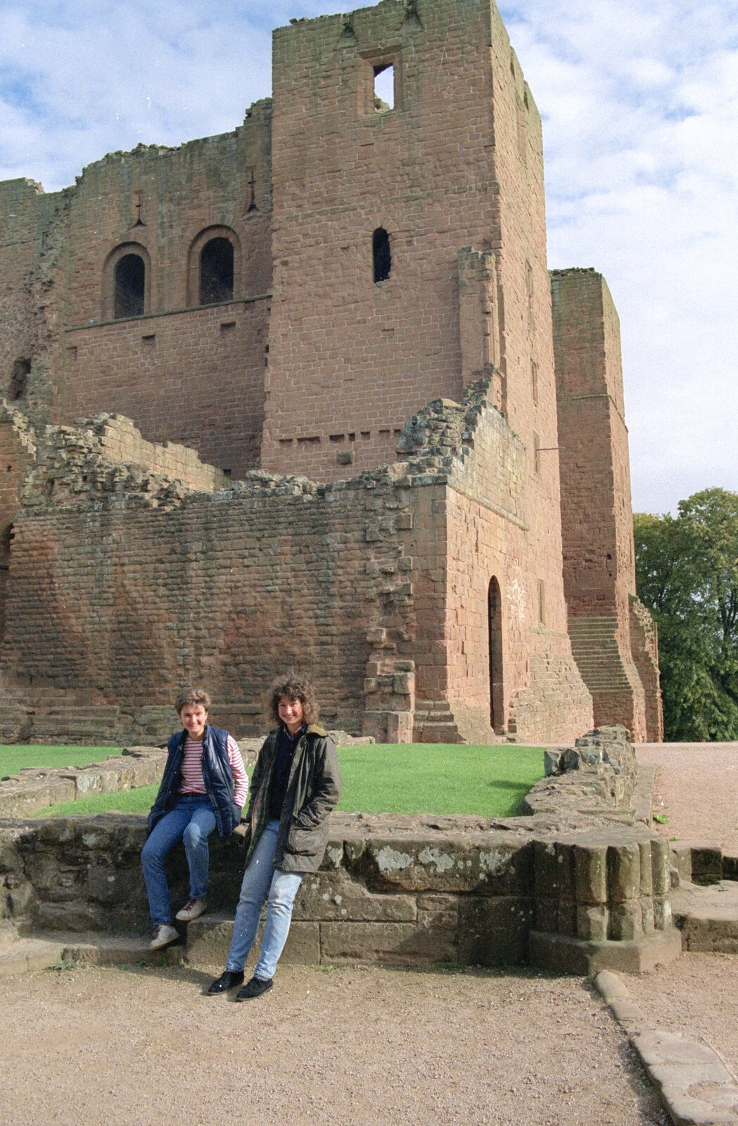 Angela and friend in front of the main keep from A Trip to Kenilworth, Warwickshire - 21st September 1989