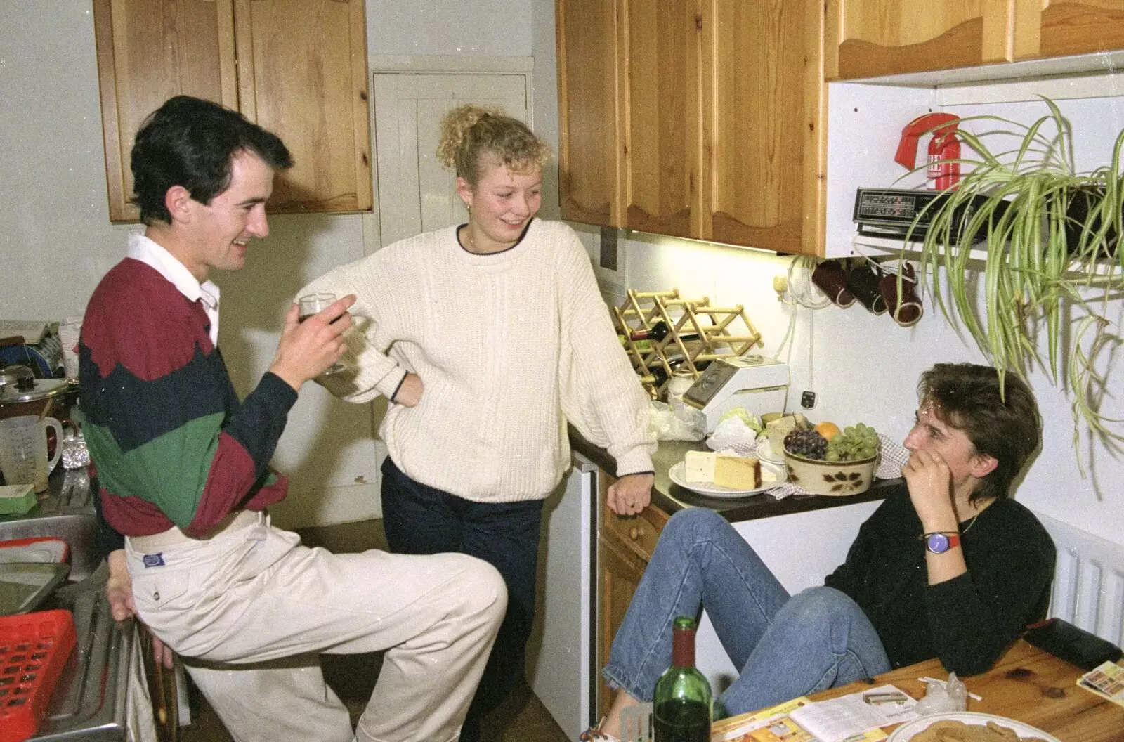 More chatting in the kitchen, from A Trip to Kenilworth, Warwickshire - 21st September 1989