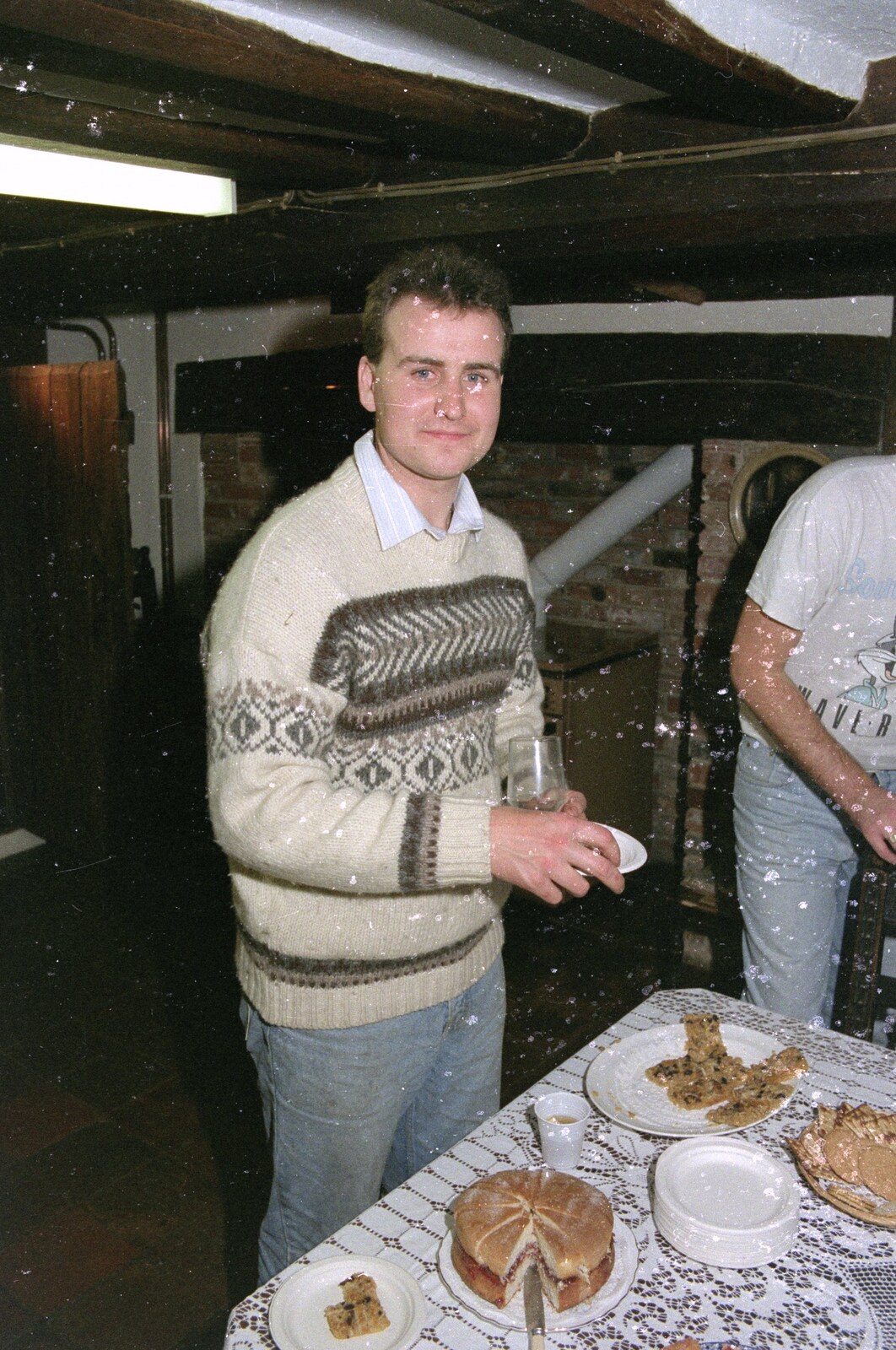 A Stuston Bonfire Night, Suffolk - 5th November 1989: A dude in the kitchen