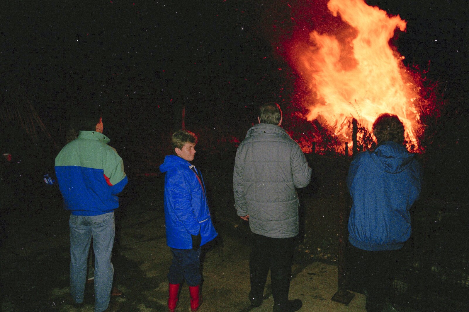 A raging bonfire from A Stuston Bonfire Night, Suffolk - 5th November 1989