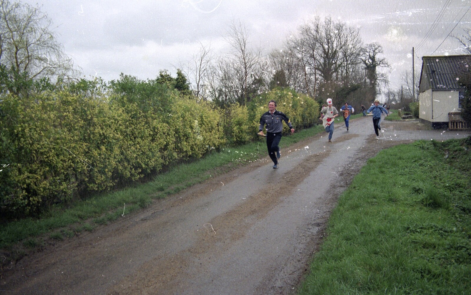 Geoff leads the men's race from Pancake Day in Starston, Norfolk - 27th February 1990
