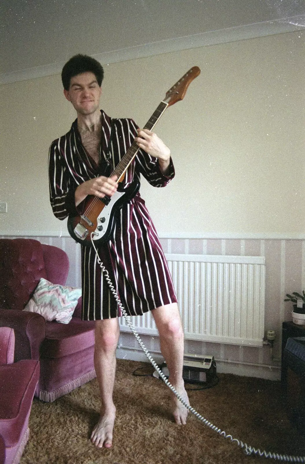 Sean shreds some guitar, from Kenny's Nibbles, St. Paul's and Sean's, Farnborough, London and Diss - 19th March 1990