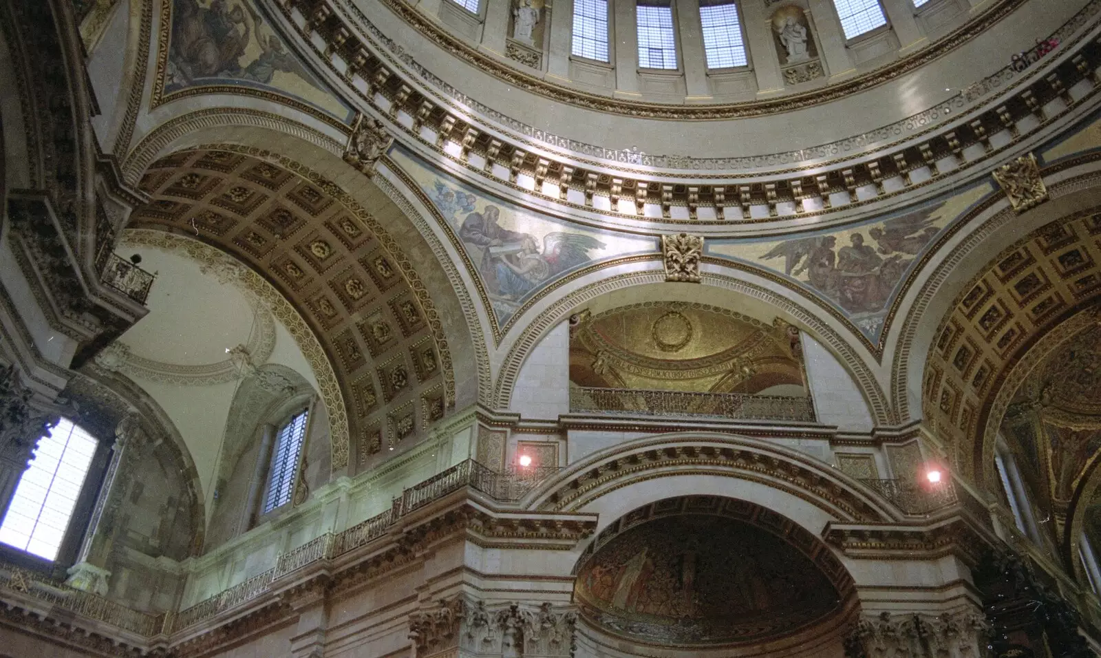 The grandeur of St. Paul's, from Kenny's Nibbles, St. Paul's and Sean's, Farnborough, London and Diss - 19th March 1990