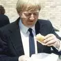 Alan Cox scoffs a hot dog, BPCC Anglia Web Open Day, Diss, Norfolk - 23rd June 1990