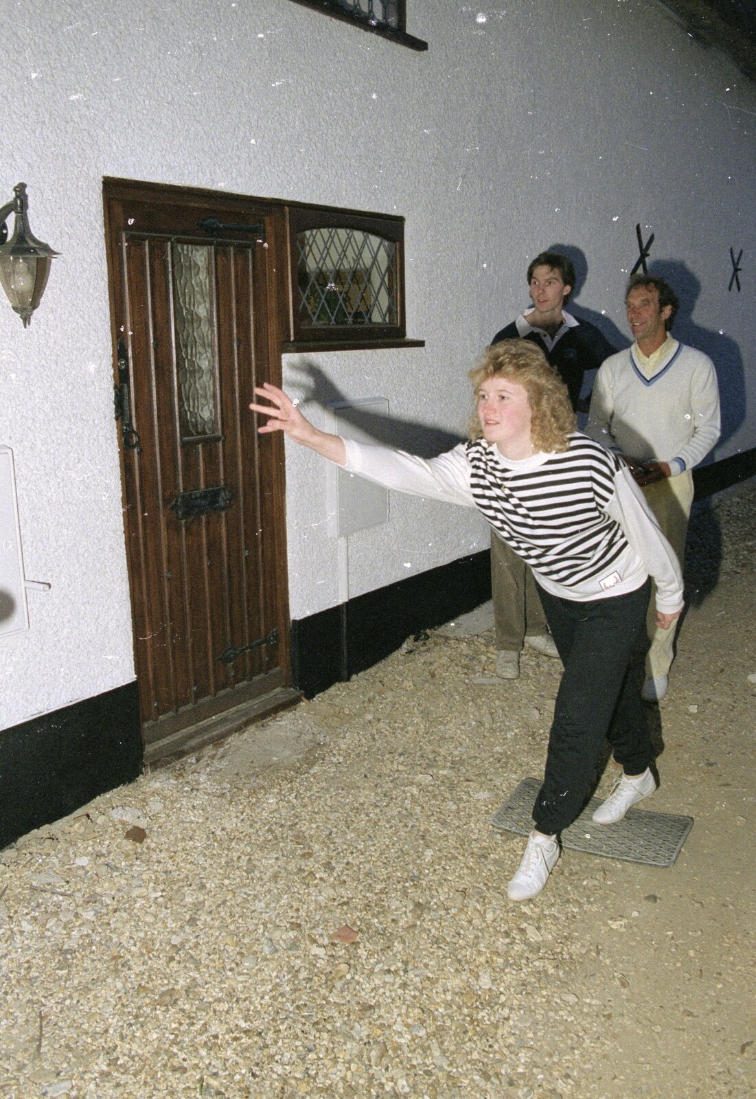 Petanque At The Willows, Bransgore, Dorset - 10th July 1990: Maria chucks a boule