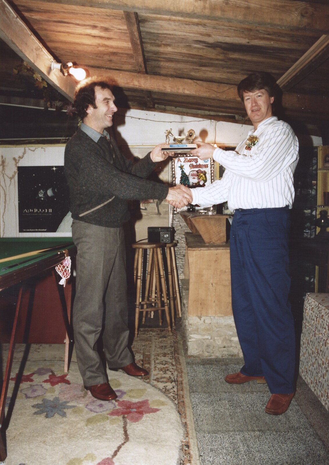 Mike presents a pool prize to Neil from Petanque At The Willows, Bransgore, Dorset - 10th July 1990