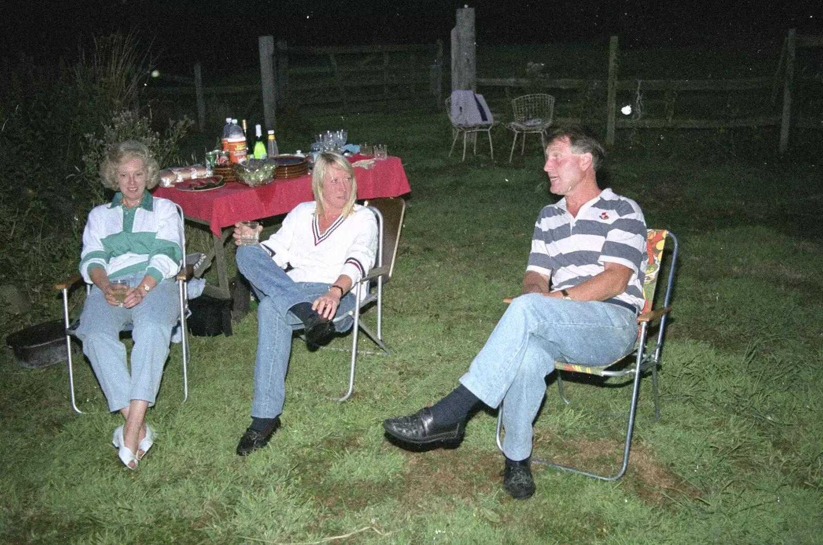 Jean, Sue and Bernie have a chat, from Sue's Fire Dance, Stuston, Suffolk - 21st July 1990