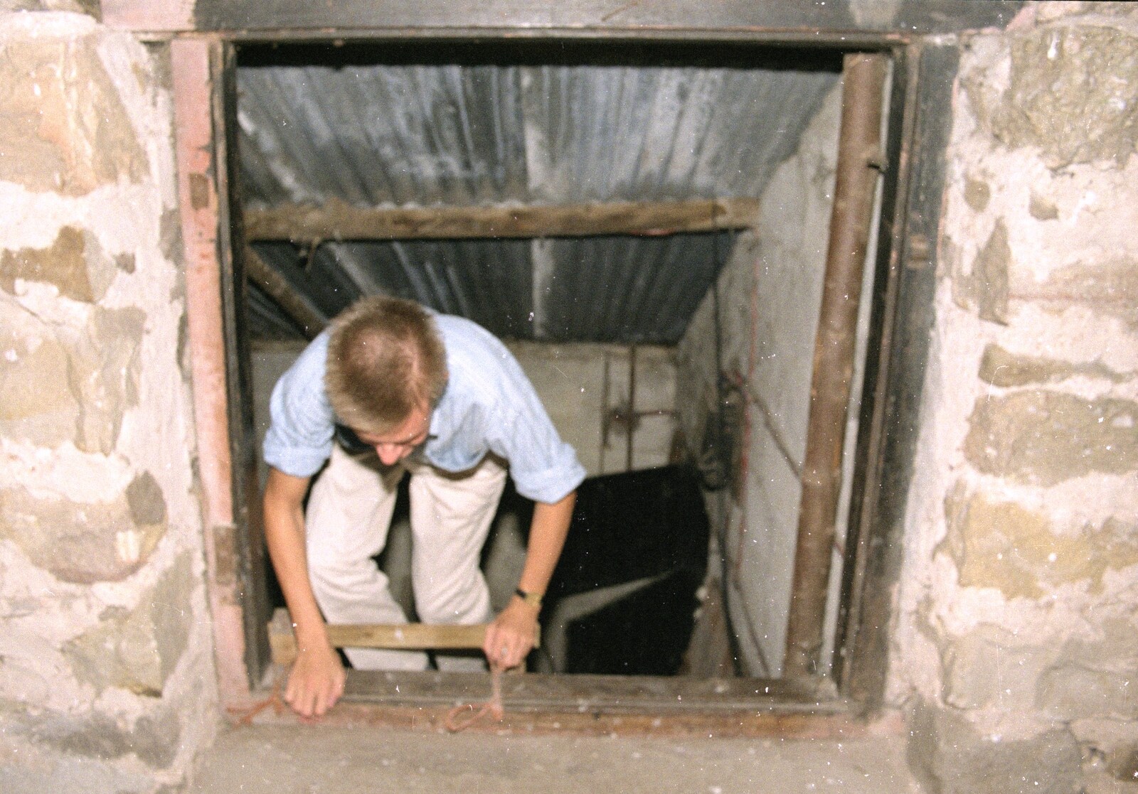Liz's Party, Abergavenny, Monmouthshire, Wales - 4th August 1990: Nosher is caught escaping a cellar