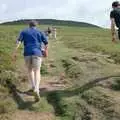 Hamish steams up the hill, A Walk in the Brecon Beacons, Bannau Brycheiniog, Wales - 5th August 1990