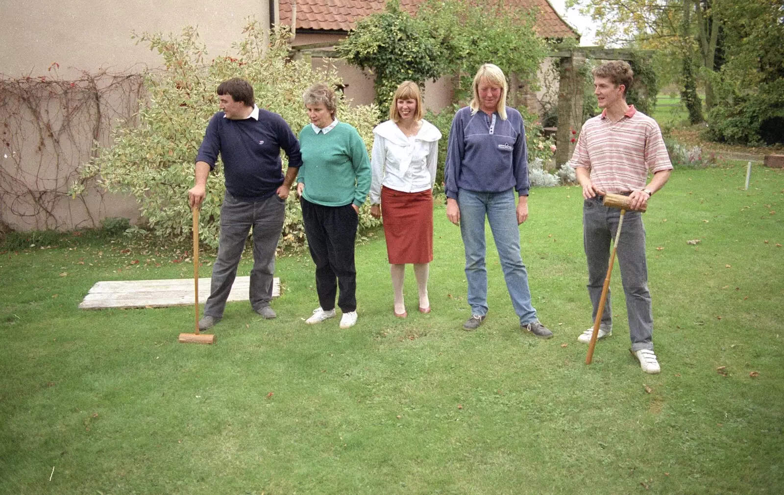 The gang contemplate their missing balls, from Croquet, and Printec at the Railway Tavern, Stuston and Diss - 30th September 1990