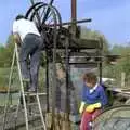 Winnie is connected up to the press, The Annual Cider Making Event, Stuston, Suffolk - 11th October 1990