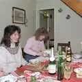 Something amusing occurs, Totnes Pre-Christmas, Devon - 19th December 1990