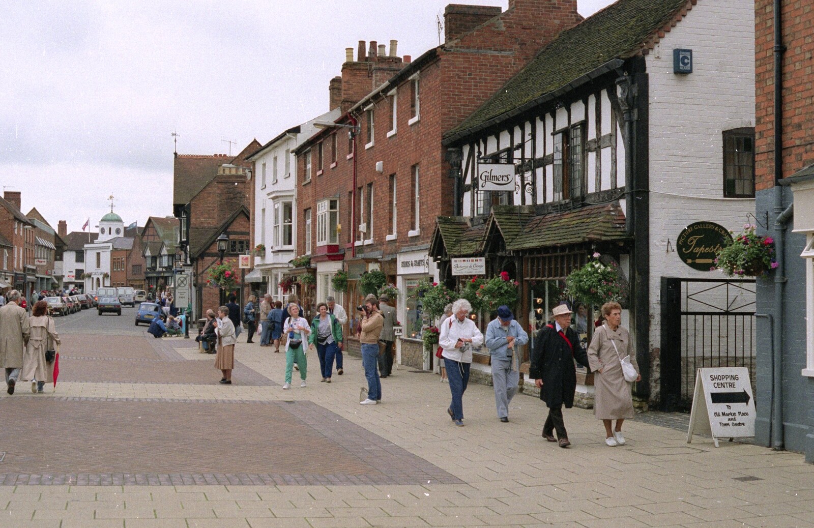 A Trip to Stratford-Upon-Avon and Other Randomness, Warwickshire, Suffolk and Norfolk - 28th June 1991: A street in Stratford