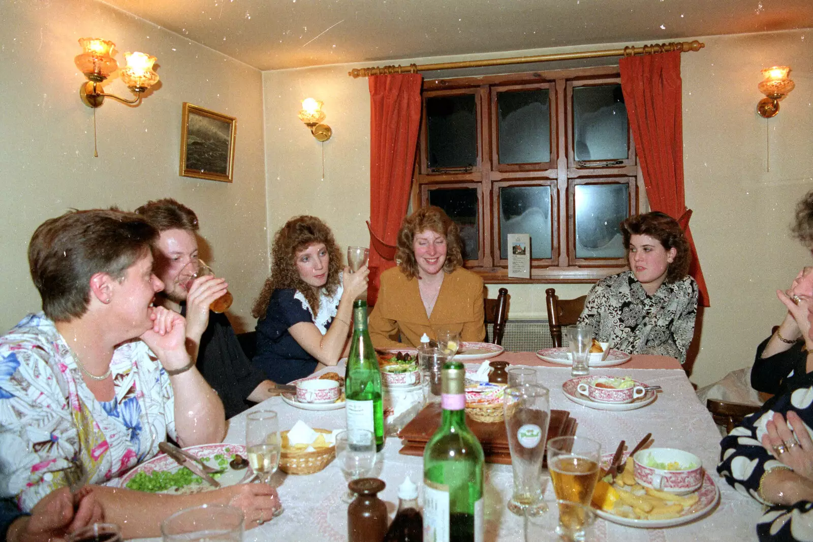 The gang in the Buck's Head, from Printec at Thwaite Buck's Head, and a Trip to Farnborough, Suffolk and Hampshire - 19th August 1991