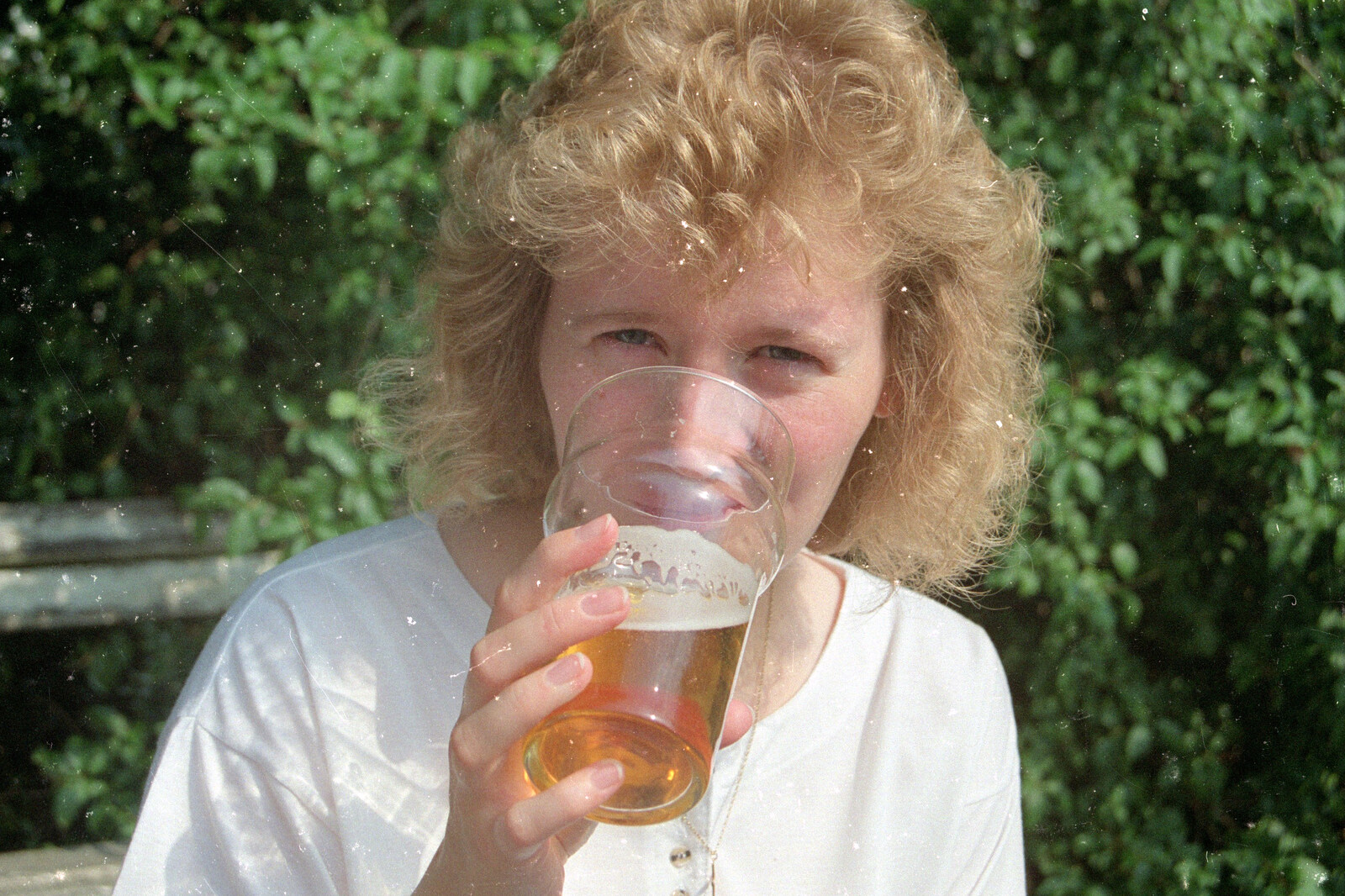 Maria slurps on a pint from Printec at Thwaite Buck's Head, and a Trip to Farnborough, Suffolk and Hampshire - 19th August 1991