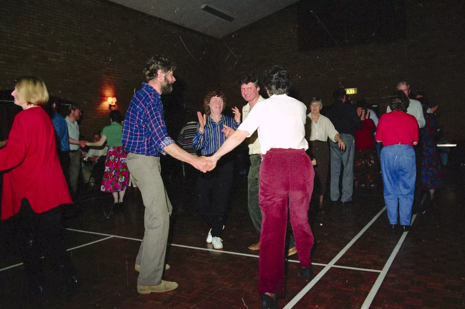 Geoff, Brenda, Mike and Sue dance around, from A Ceilidh and a Walk Across the Common, Stuston - 26th February 1992