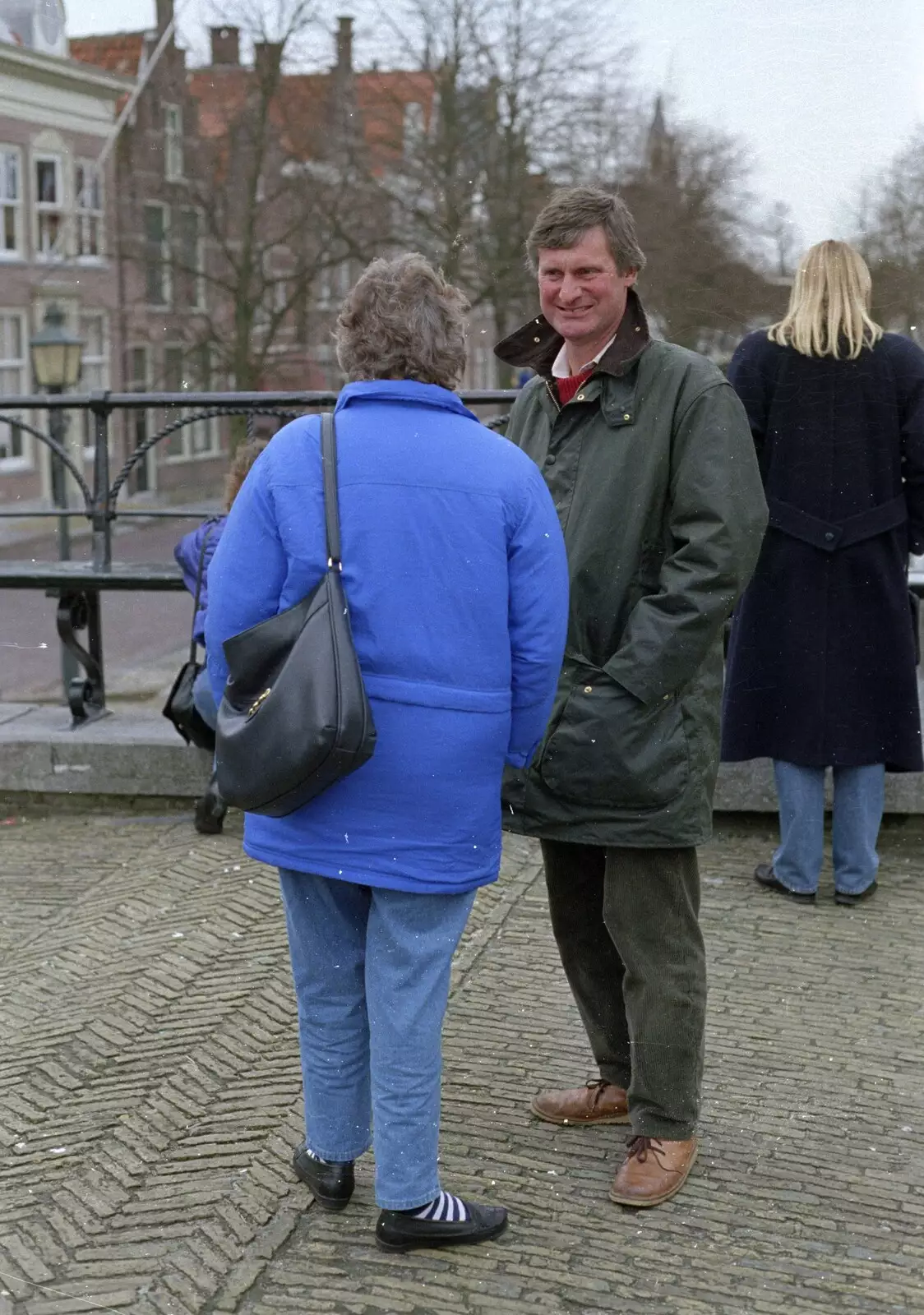 Geoff and Linda, from Out and About in Amsterdam, Hoorne, Vollendam and Edam, The Netherlands - 26th March 1992