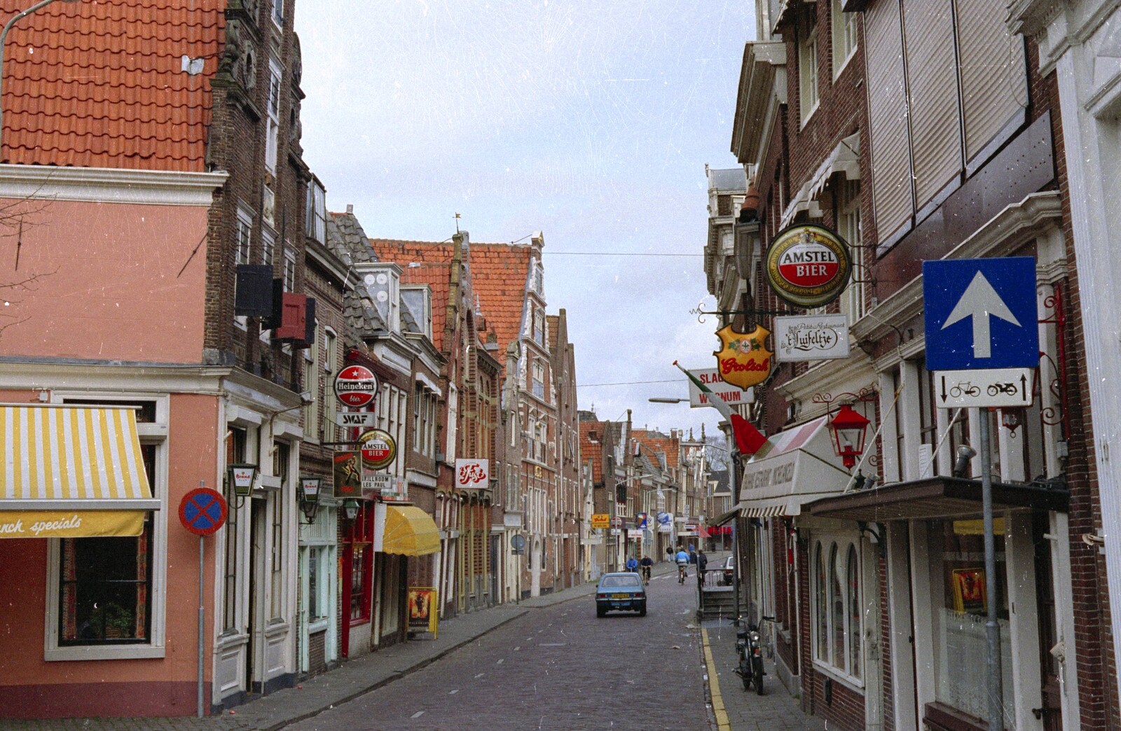 Out and About in Amsterdam, Hoorne, Vollendam and Edam, The Netherlands - 26th March 1992: A busy street, stuffed with bars