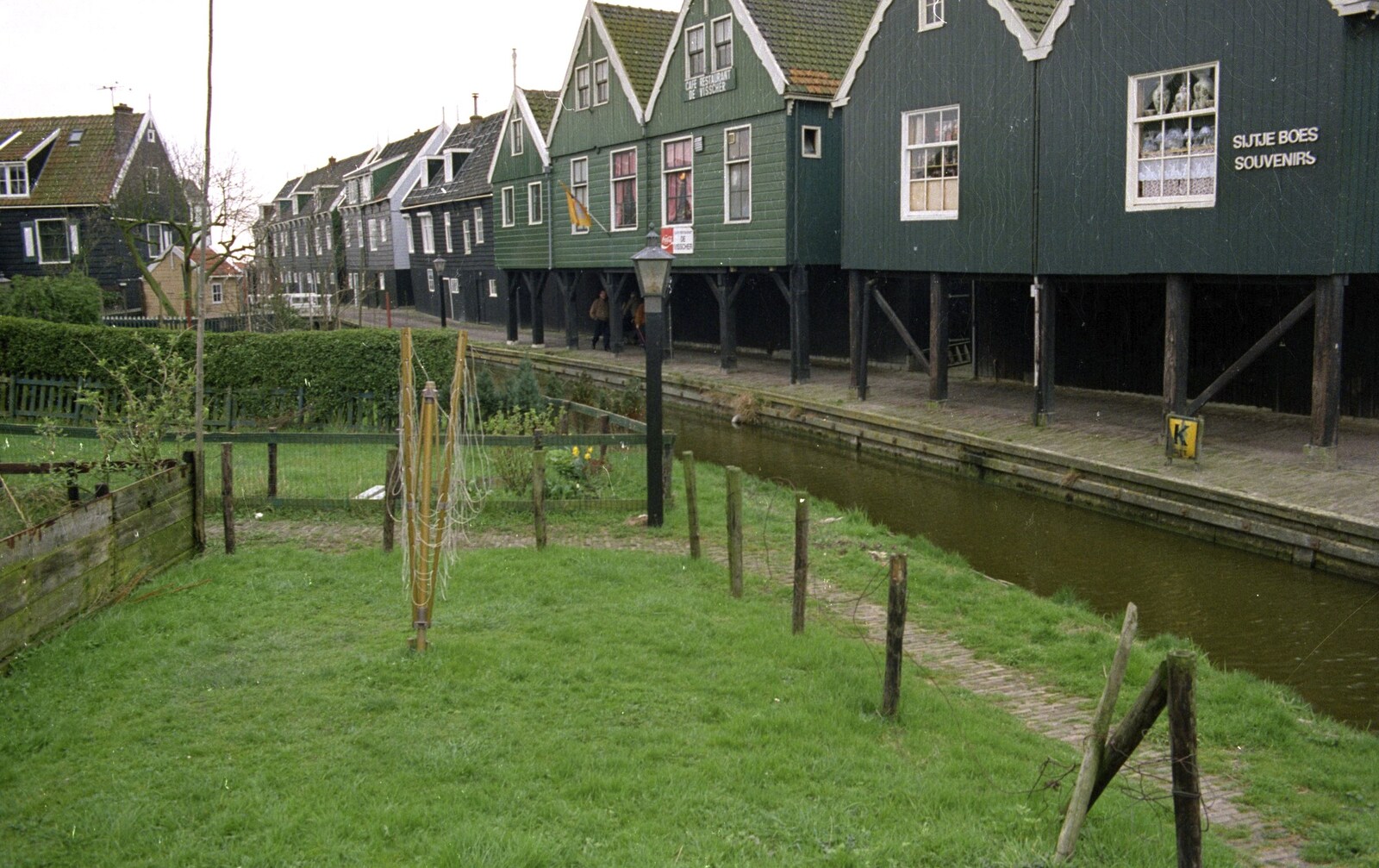 Out and About in Amsterdam, Hoorne, Vollendam and Edam, The Netherlands - 26th March 1992: Huts on stilts