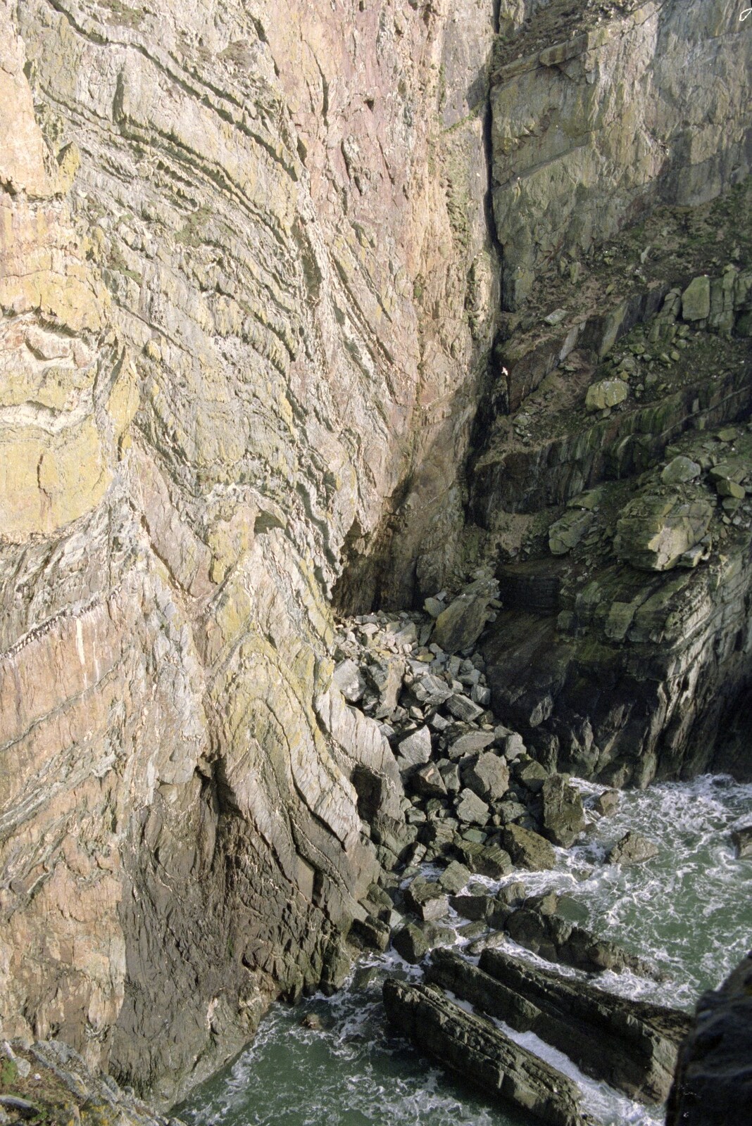 A sheer drop at South Stack on Anglessey from Capel Curig to Abergavenny: A Road-Trip With Hamish, Wales - 3rd April 1992