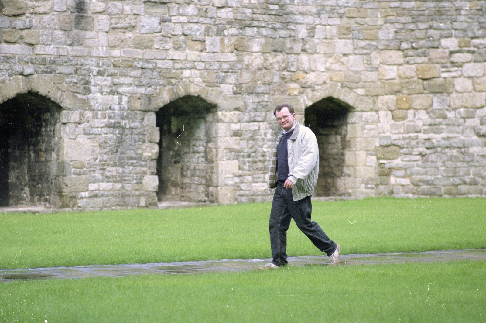 Hamish strolls through Caernarfon Castle from Capel Curig to Abergavenny: A Road-Trip With Hamish, Wales - 3rd April 1992