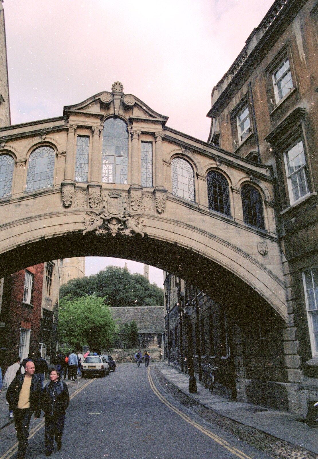 Hamish's Oxford Party, Oxfordshire - 25th April 1992: The Bridge of Sighs