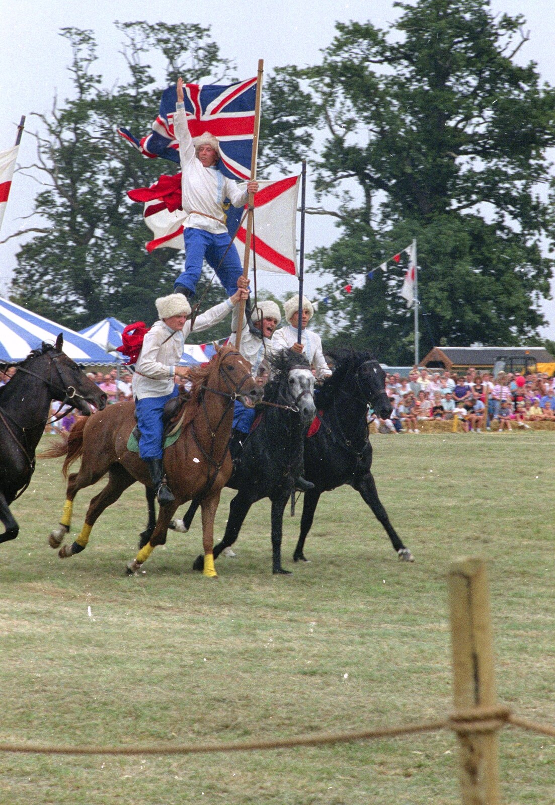The Eye Show and a Trip to Halifax, Suffolk and South Yorkshire - 28th August 1992: Three-abreast horses, and some impressive flag carrying