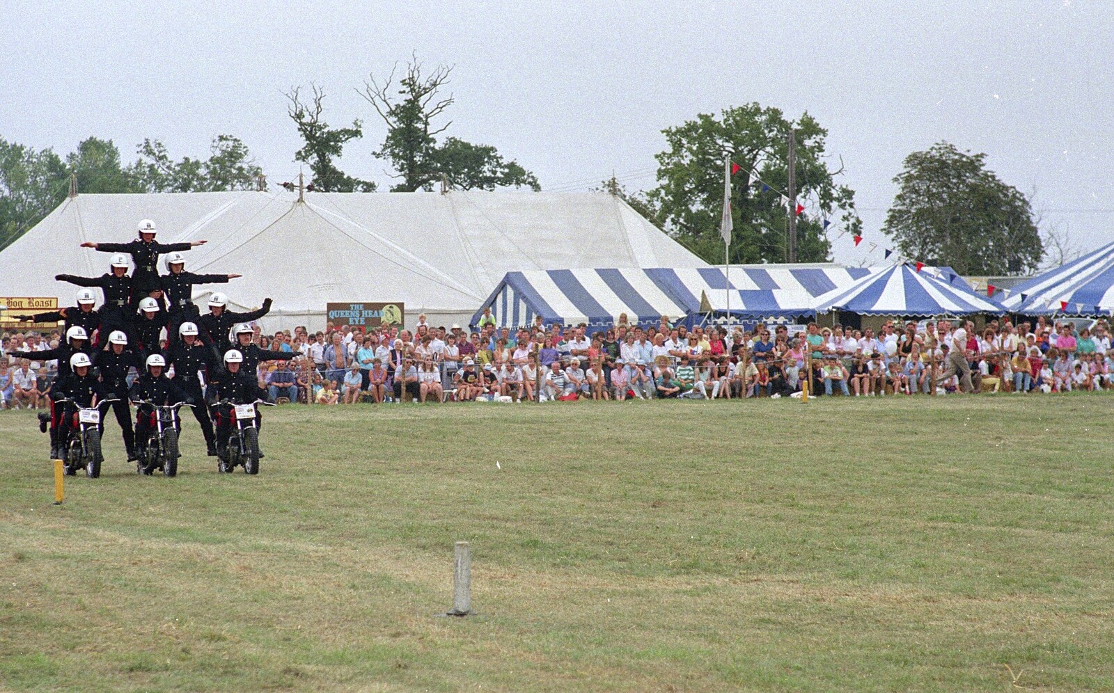 The Eye Show and a Trip to Halifax, Suffolk and South Yorkshire - 28th August 1992: Formation motorbike riding