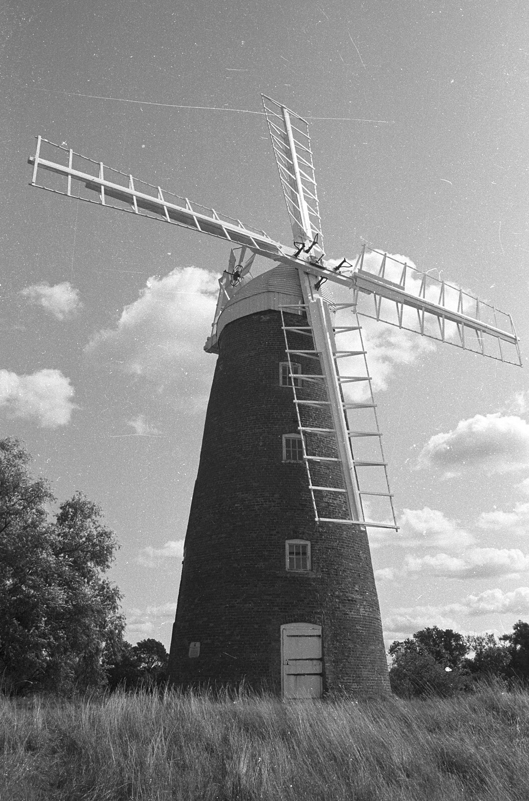 A Black and White Life in Concrete, Stuston, Suffolk - 3rd September 1992: Billingford windmill again