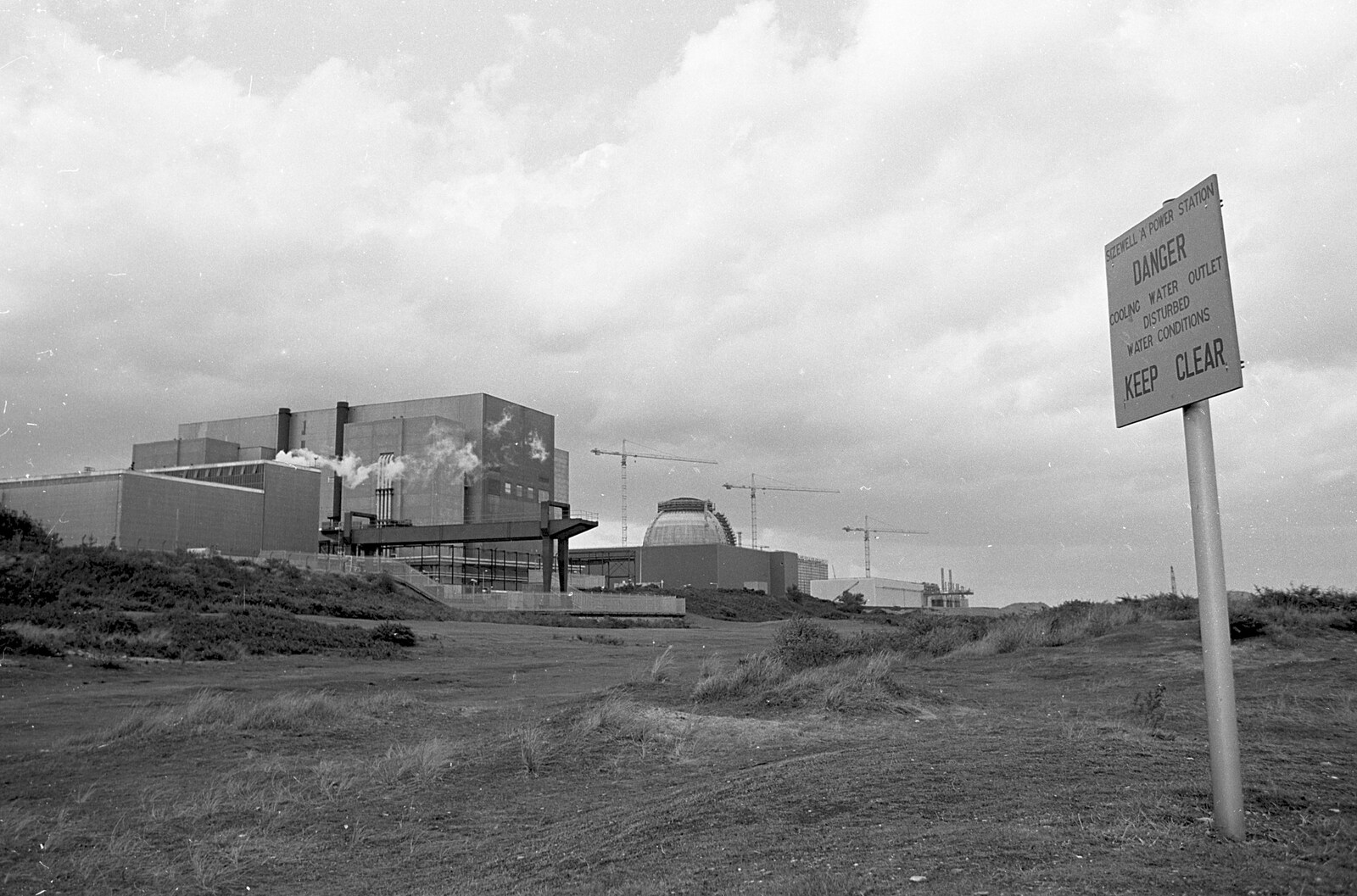 Blackshore Quay in Black and White, Southwold and Sizewell, Suffolk - 16th September 1992: Sizewell A nuclear power station, and its cooling-water outlet