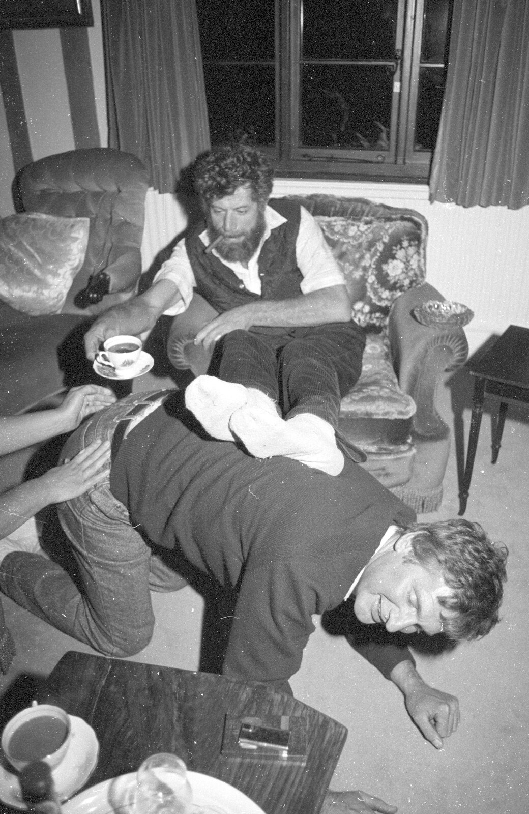 Geoff acts as a foot stool for Mike from Cider Making in Black and White, Stuston, Suffolk - 11th October 1992