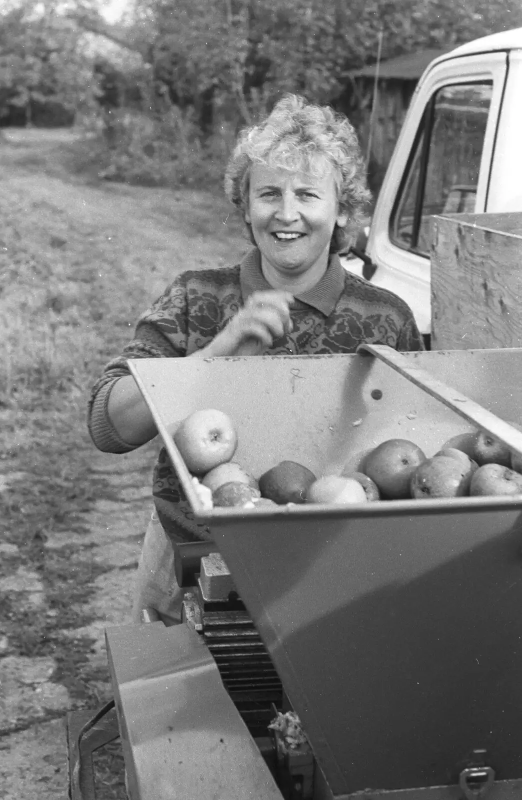 Linda by the chopper, from Cider Making in Black and White, Stuston, Suffolk - 11th October 1992